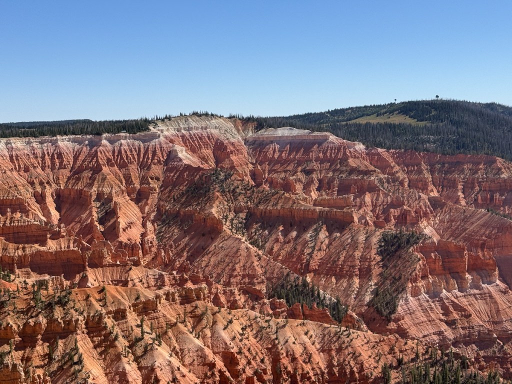 Red Rock features of Bryce Canyon.